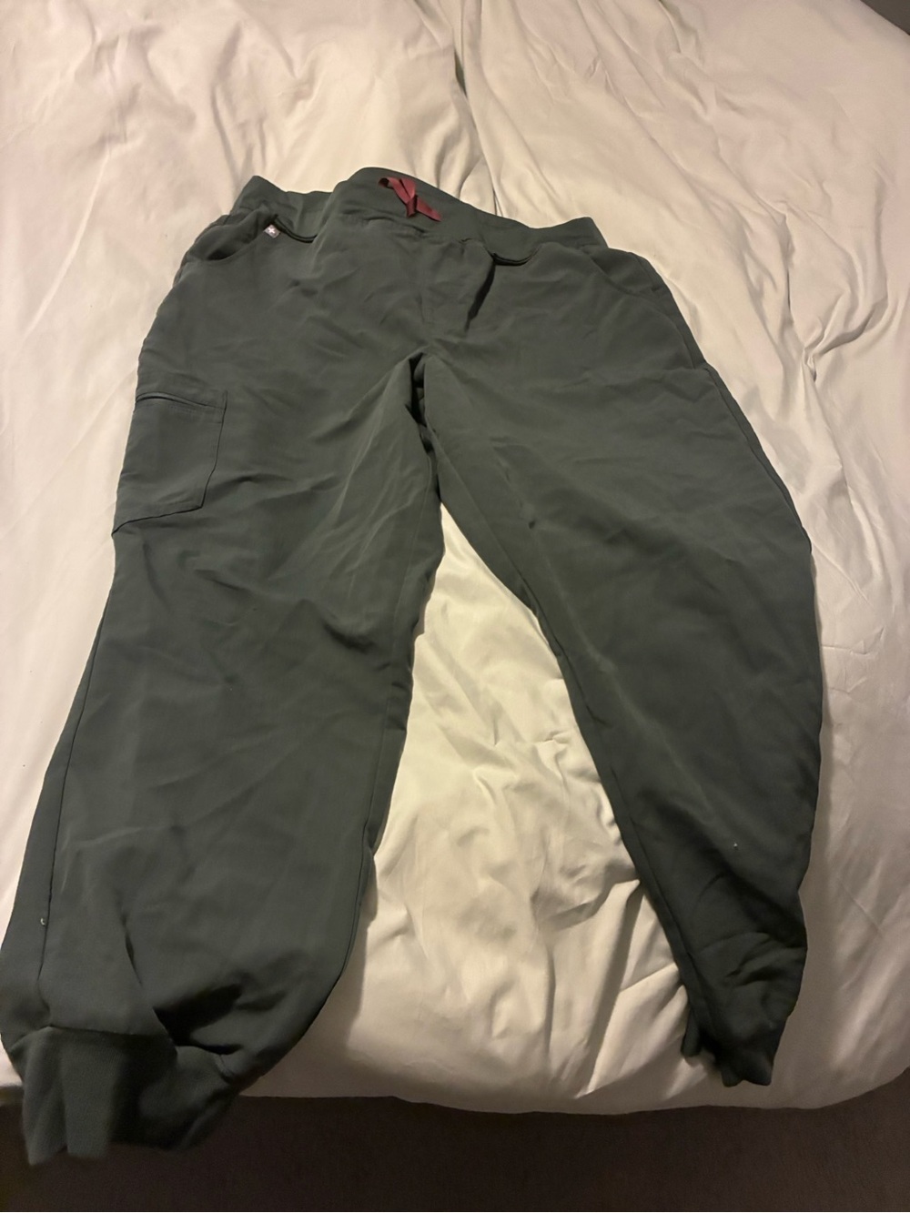 FIGS bonsai petite Jogger Scrub Pants with Drawstring